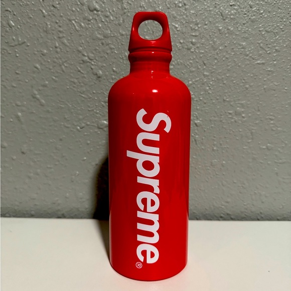 Supreme SIGG Traveller 0.6L Water Bottle